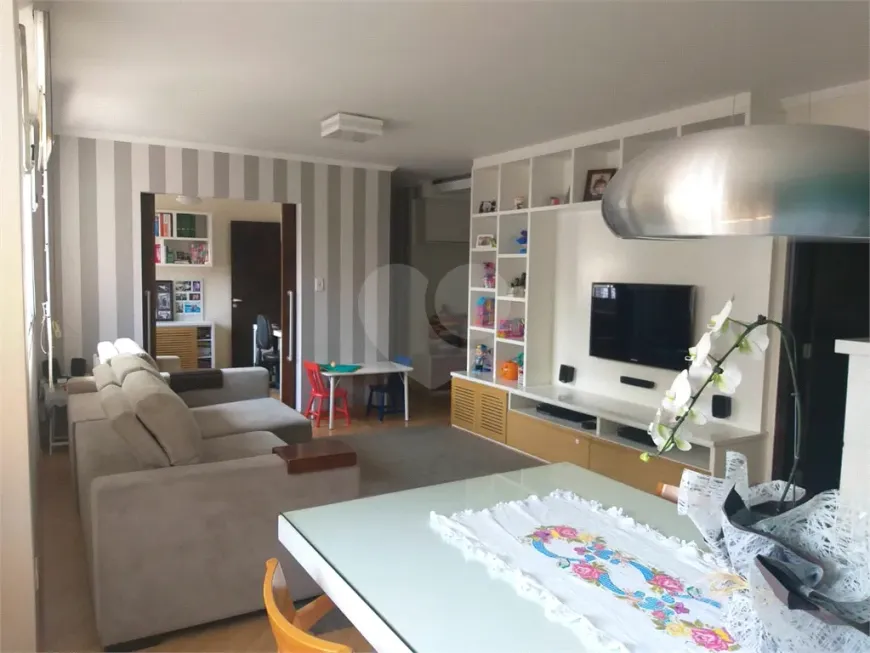 Foto 1 de Apartamento com 3 Quartos à venda, 122m² em Vila Mariana, São Paulo