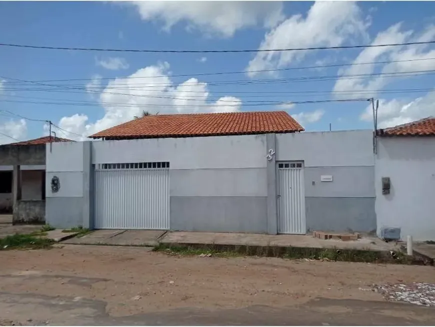 Foto 1 de Casa com 2 Quartos à venda, 130m² em Vila Militar, Santa Inês