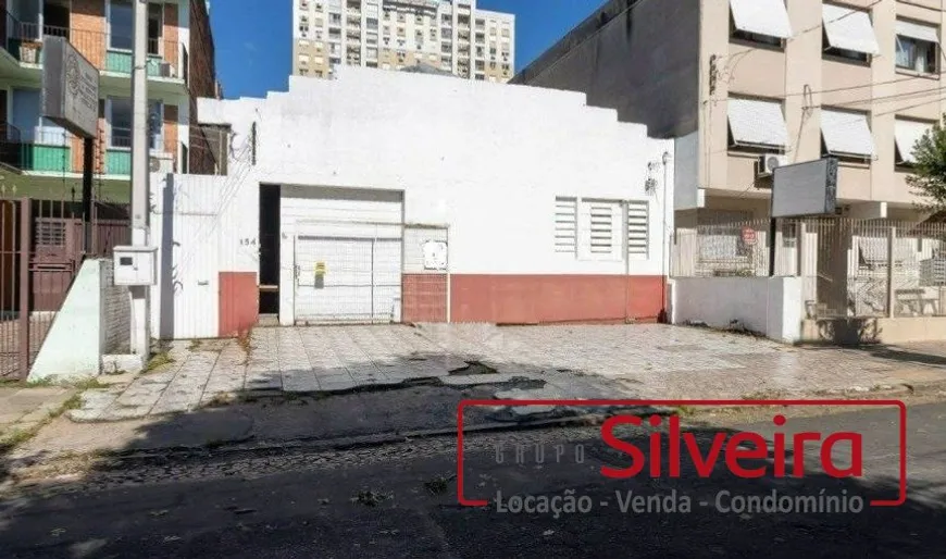 Foto 1 de Galpão/Depósito/Armazém à venda, 380m² em Vila Ipiranga, Porto Alegre