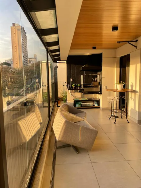Foto 1 de Apartamento com 3 Quartos à venda, 140m² em Pompeia, São Paulo