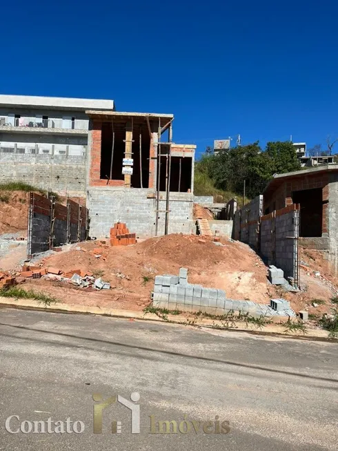Foto 1 de Casa com 2 Quartos à venda, 110m² em Cachoeirinha, Bom Jesus dos Perdões