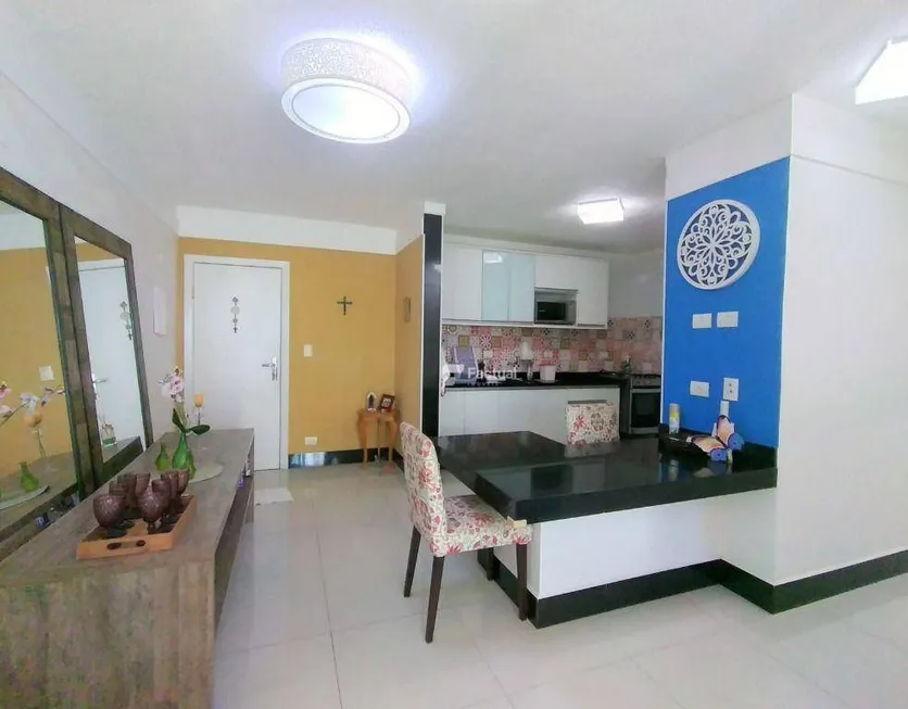 Foto 1 de Apartamento com 3 Quartos à venda, 200m² em Tombo, Guarujá