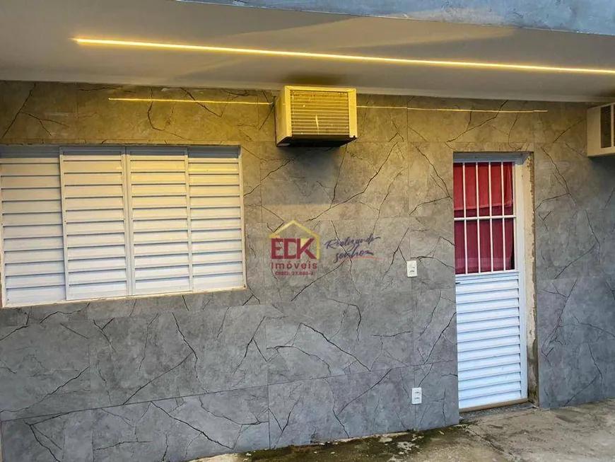 Foto 1 de Casa com 2 Quartos à venda, 91m² em Chácara Florida, Taubaté