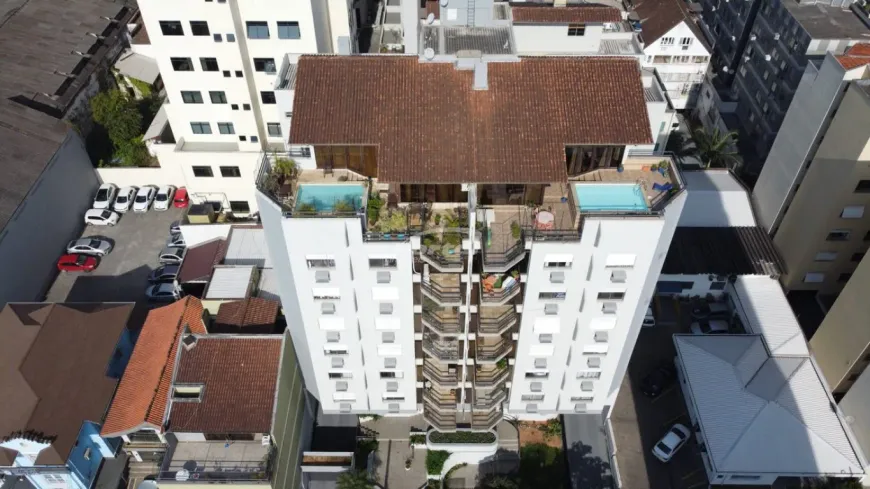 Foto 1 de Cobertura com 4 Quartos à venda, 315m² em Centro, Blumenau