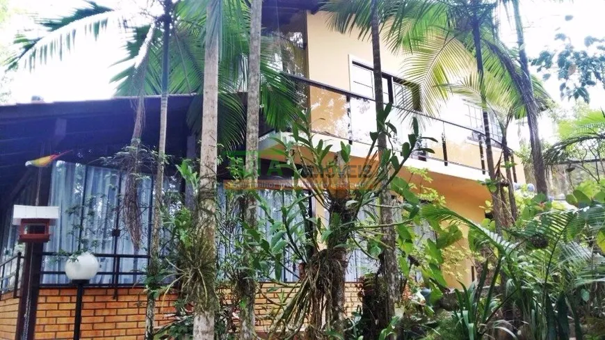 Foto 1 de Casa com 3 Quartos à venda, 180m² em Santo Amaro da Imperatriz, Santo Amaro da Imperatriz