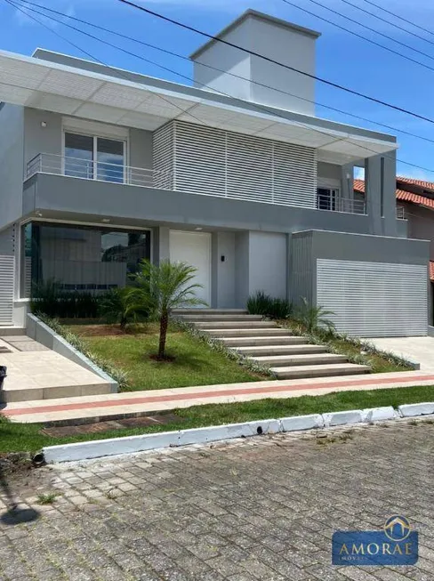 Foto 1 de Casa com 3 Quartos à venda, 420m² em Jurerê Internacional, Florianópolis