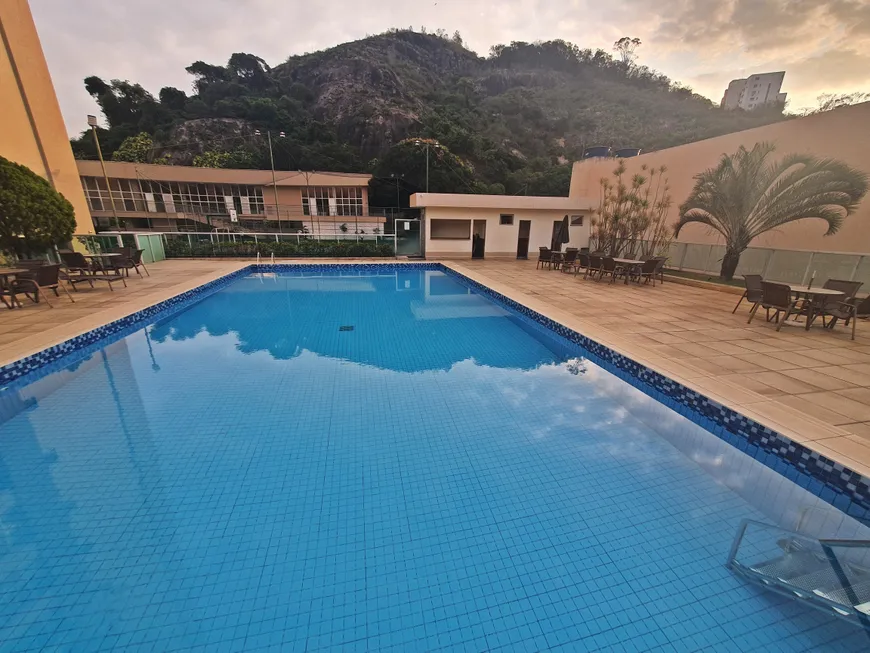 Foto 1 de Apartamento com 3 Quartos à venda, 130m² em Santa Lúcia, Vitória