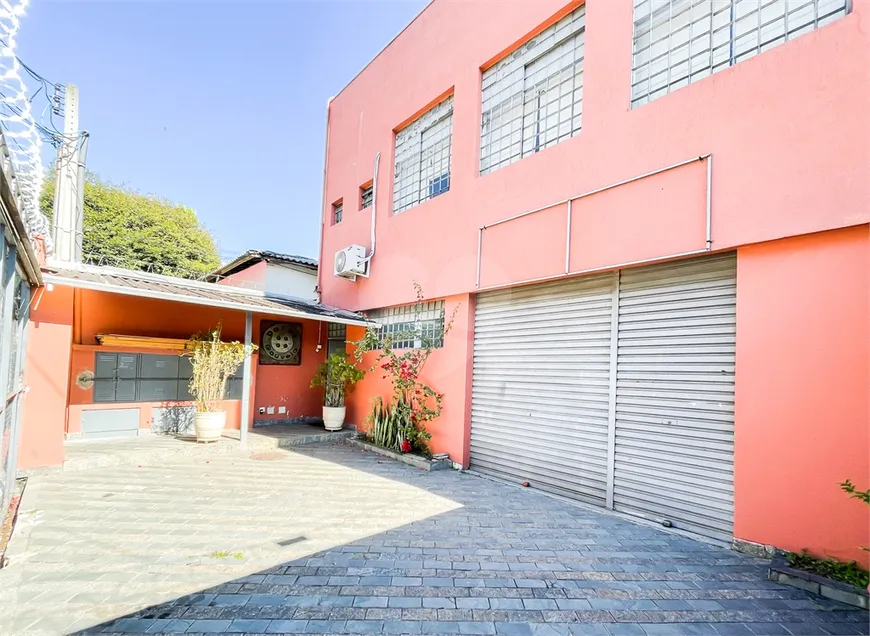 Foto 1 de Galpão/Depósito/Armazém para venda ou aluguel, 200m² em Vila Sônia, São Paulo