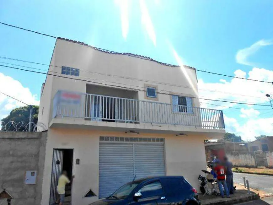 Foto 1 de Casa com 3 Quartos à venda, 140m² em Tocantins, Uberlândia
