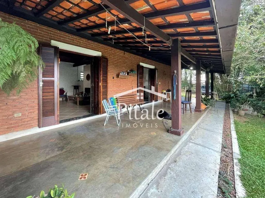 Foto 1 de Casa com 4 Quartos à venda, 209m² em Granja Viana, Cotia