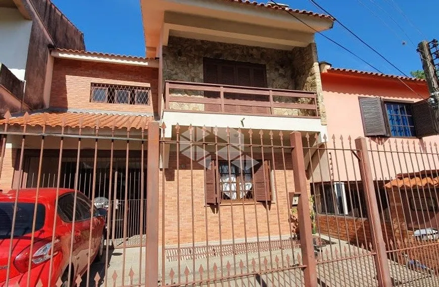 Foto 1 de Casa com 4 Quartos à venda, 266m² em Cristo Redentor, Porto Alegre