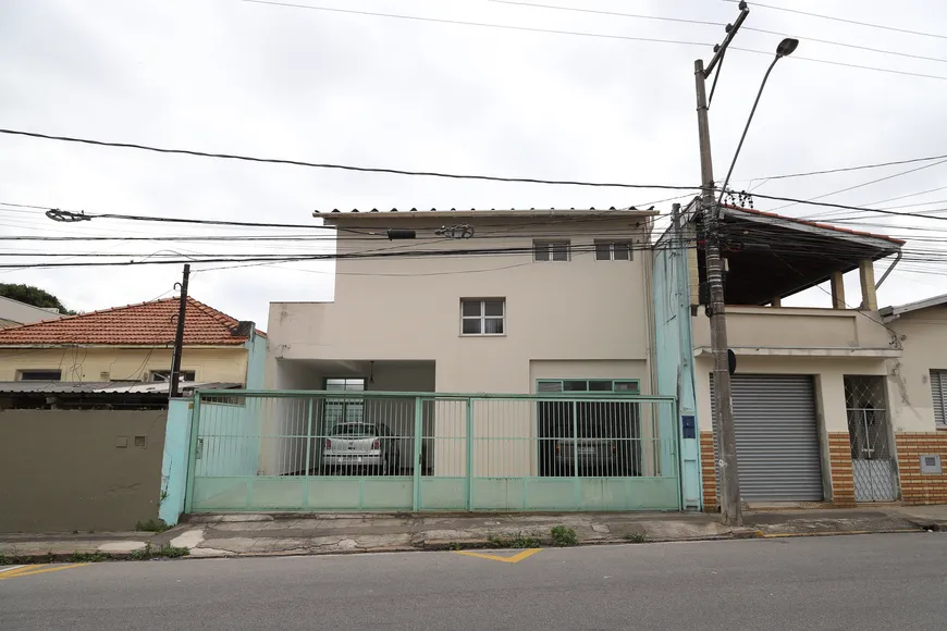 Foto 1 de Casa com 3 Quartos à venda, 305m² em Vila Campos Sales, Jundiaí