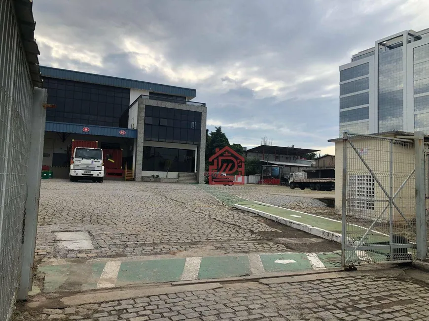 Foto 1 de Galpão/Depósito/Armazém à venda, 3531m² em Granja dos Cavaleiros, Macaé