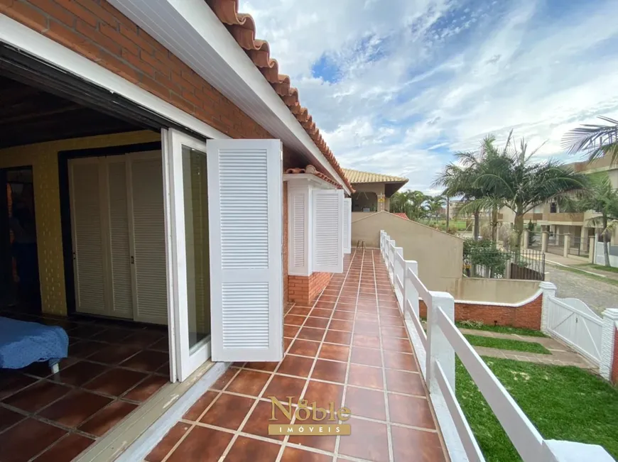 Foto 1 de Casa com 4 Quartos à venda, 260m² em Praia Grande, Torres