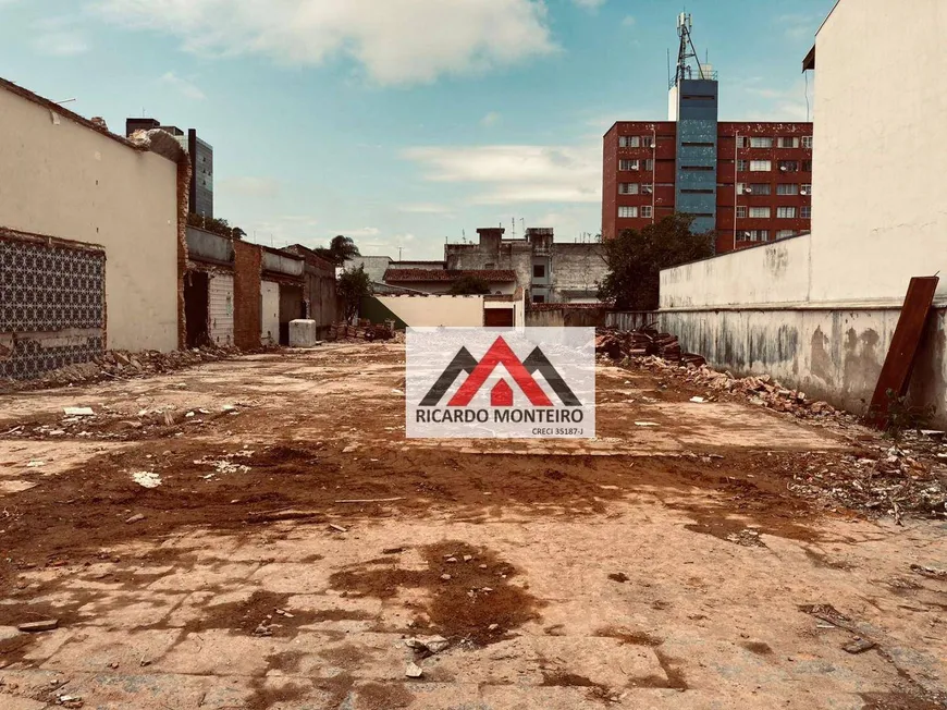 Foto 1 de Lote/Terreno para venda ou aluguel, 900m² em Centro, Pindamonhangaba