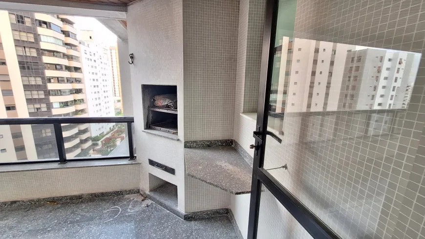 Foto 1 de Apartamento com 4 Quartos à venda, 200m² em Perdizes, São Paulo