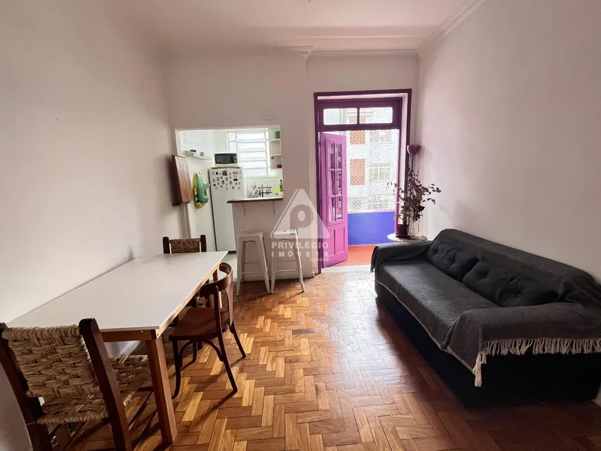Foto 1 de Apartamento com 1 Quarto à venda, 45m² em Botafogo, Rio de Janeiro