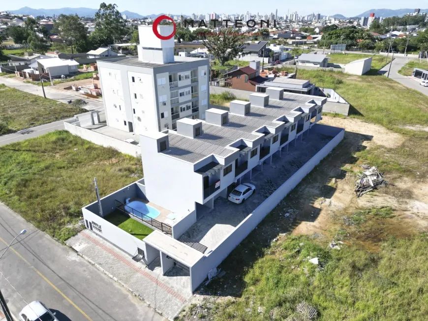 Foto 1 de Casa com 3 Quartos à venda, 106m² em Monte Castelo, Tubarão