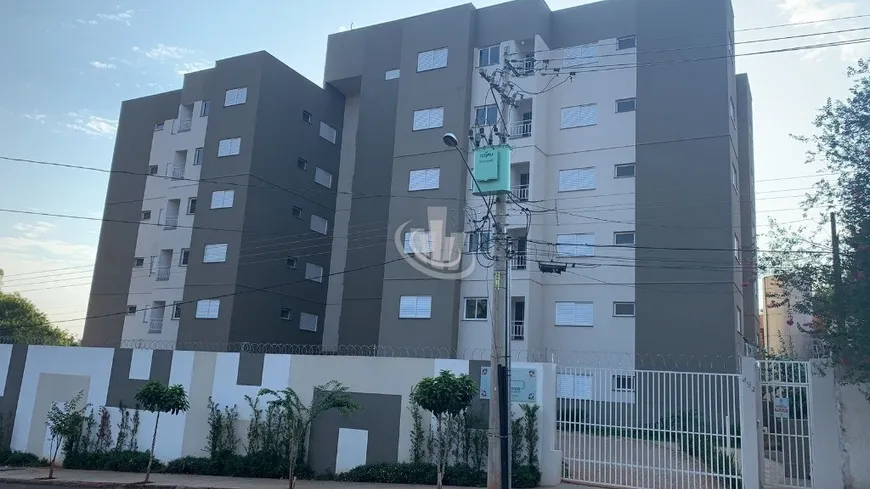 Foto 1 de Apartamento com 2 Quartos à venda, 49m² em Jardim Tamoio, Araraquara