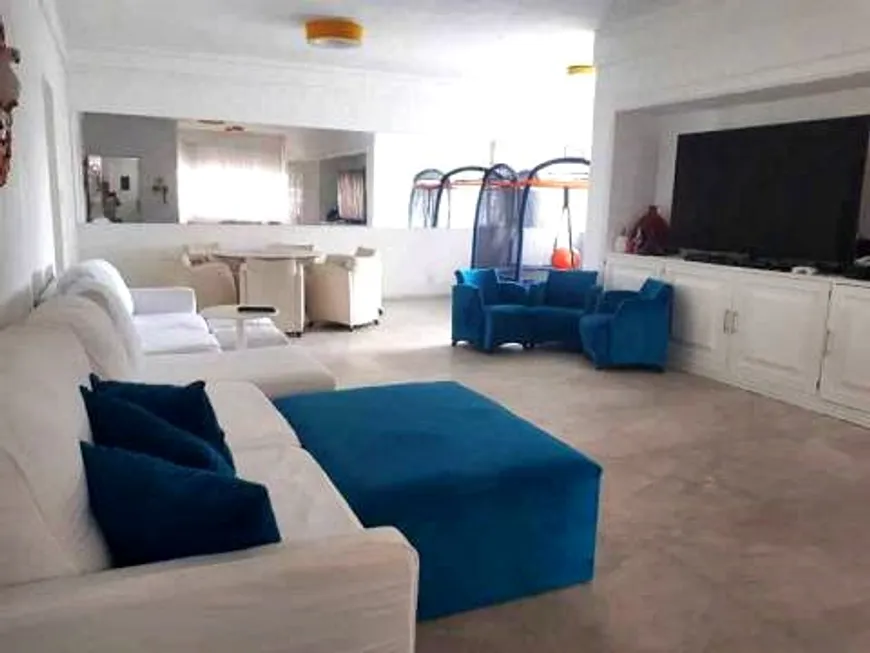 Foto 1 de Apartamento com 4 Quartos à venda, 200m² em Vitória, Salvador