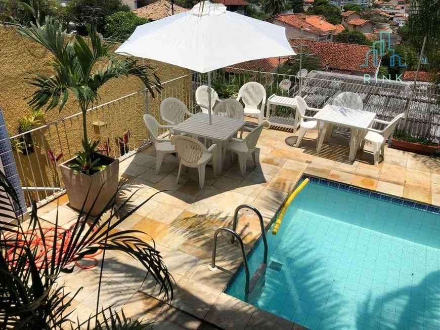 Foto 1 de Casa com 4 Quartos à venda, 420m² em São Francisco, Niterói