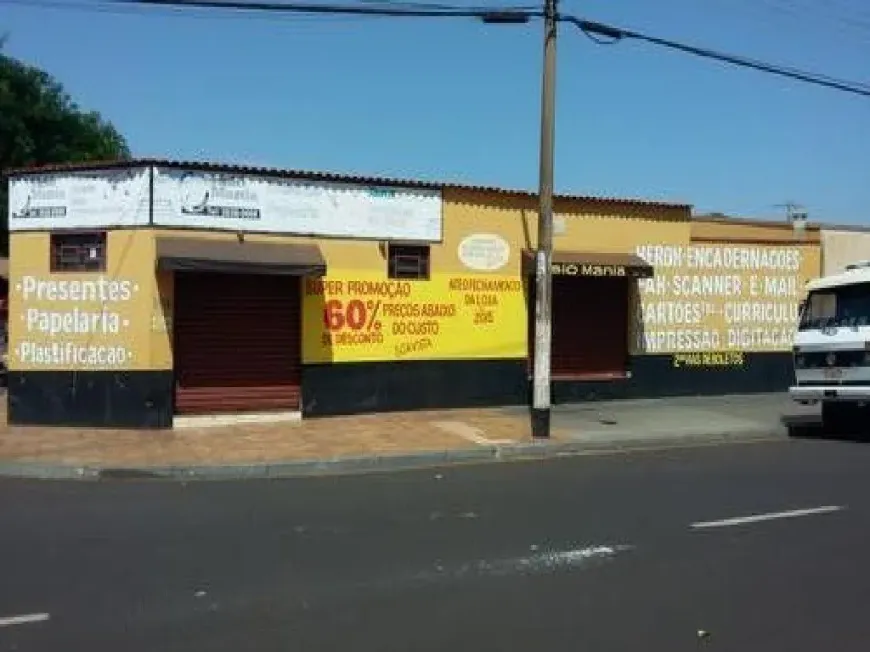 Foto 1 de Casa com 3 Quartos à venda, 211m² em Avelino Alves Palma, Ribeirão Preto