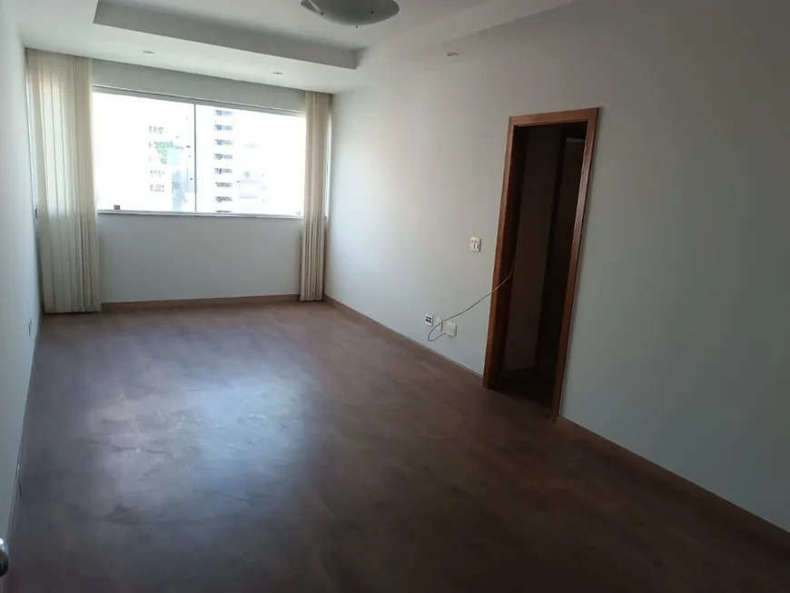 Foto 1 de Apartamento com 3 Quartos para alugar, 90m² em Santa Efigênia, Belo Horizonte