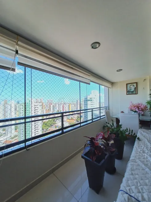 Foto 1 de Apartamento com 3 Quartos à venda, 157m² em Madalena, Recife