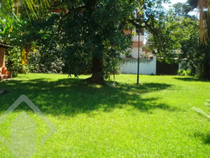 Foto 1 de Lote/Terreno à venda, 2084m² em Vila Eunice, Cachoeirinha