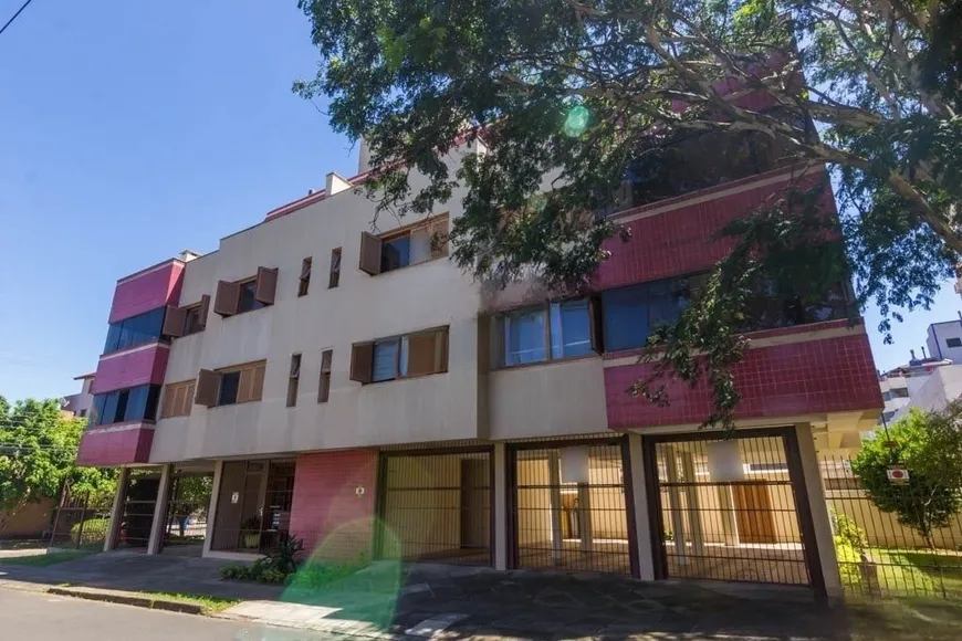 Foto 1 de Cobertura com 3 Quartos à venda, 220m² em Jardim Planalto, Porto Alegre