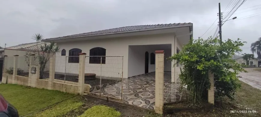 Foto 1 de Casa com 2 Quartos para alugar, 100m² em Três Rios do Sul, Jaraguá do Sul