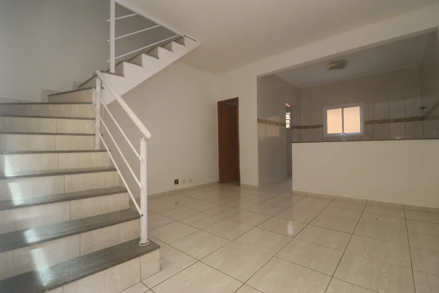 Foto 1 de Apartamento com 2 Quartos à venda, 69m² em Aviação, Praia Grande