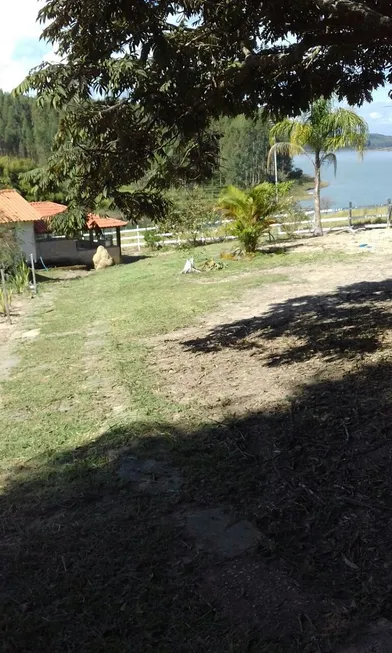 Foto 1 de Fazenda/Sítio com 2 Quartos à venda, 30000m² em Represa de Camargos, São João Del Rei