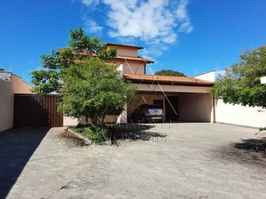 Foto 1 de Casa com 6 Quartos à venda, 800m² em Centro, Corumbataí