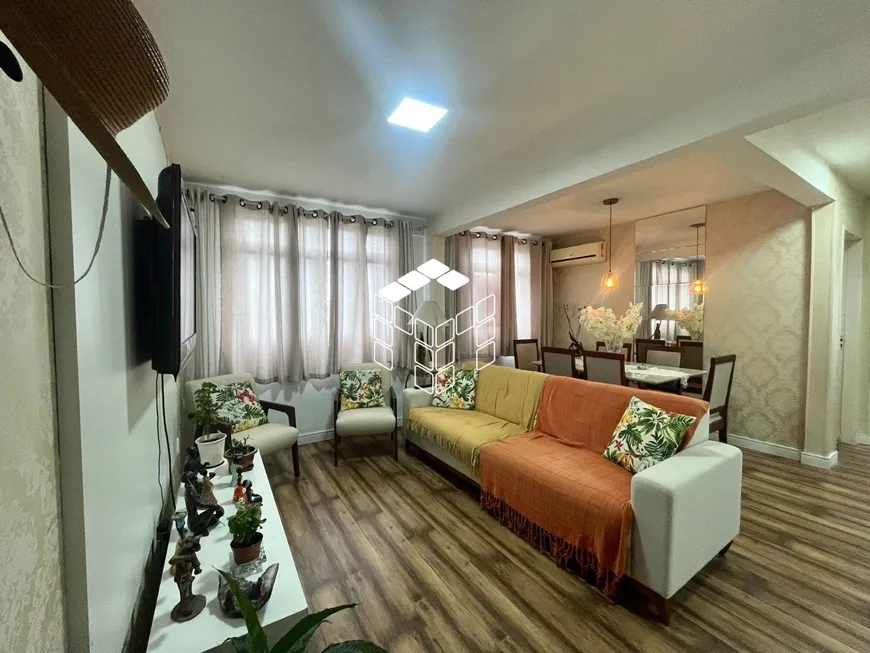 Foto 1 de Apartamento com 2 Quartos à venda, 49m² em Bela Vista, São José