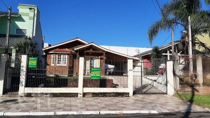 Foto 1 de Casa com 2 Quartos à venda, 79m² em Igara, Canoas