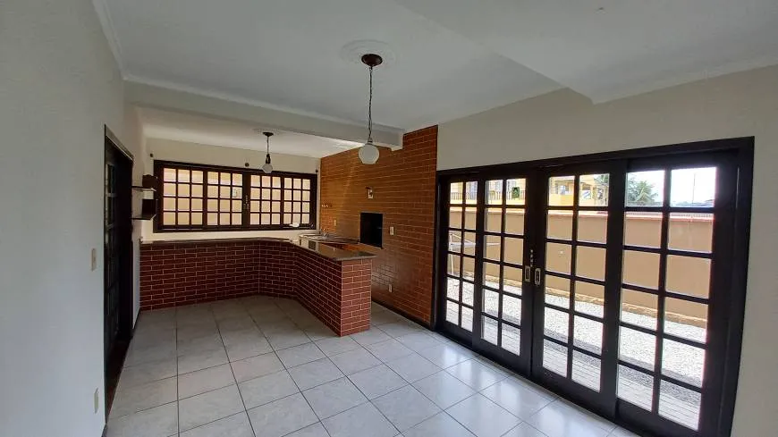 Foto 1 de Casa com 4 Quartos à venda, 180m² em City Bussocaba, Osasco