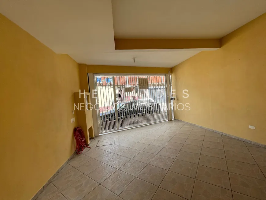 Foto 1 de Sobrado com 3 Quartos para venda ou aluguel, 165m² em Vila Engenho Novo, Barueri