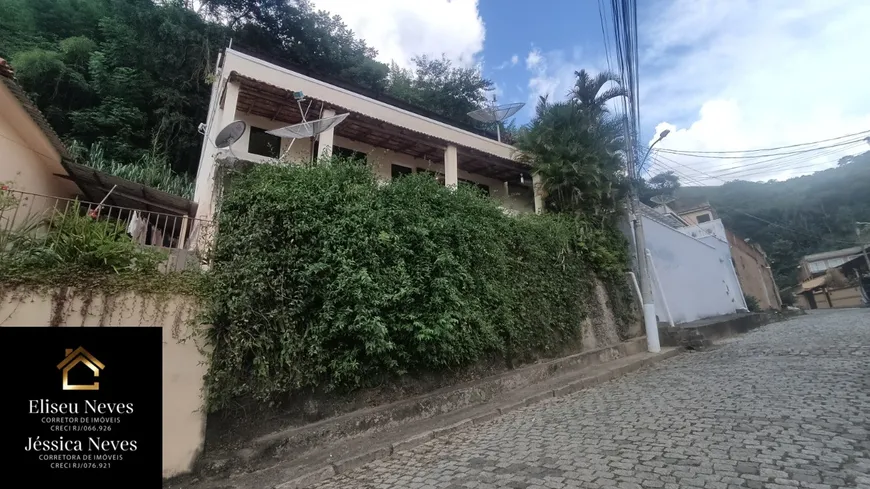 Foto 1 de Casa com 4 Quartos à venda, 250m² em , Paty do Alferes