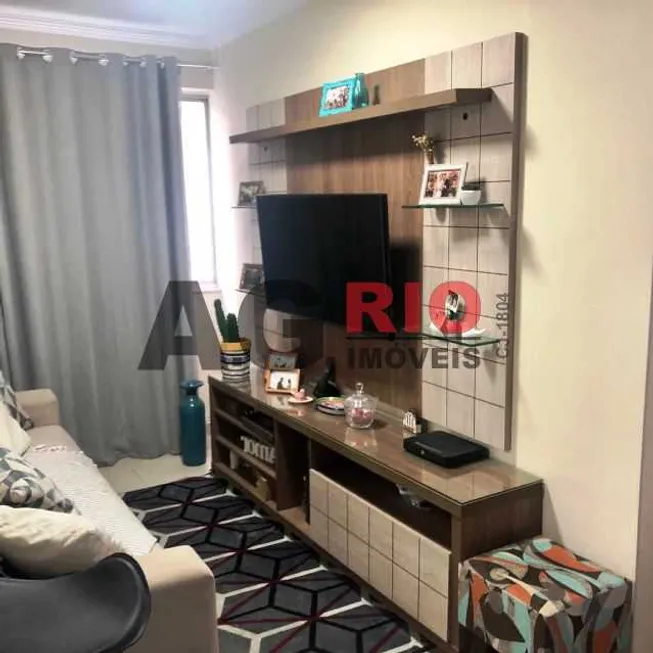 Foto 1 de Apartamento com 2 Quartos à venda, 48m² em Realengo, Rio de Janeiro