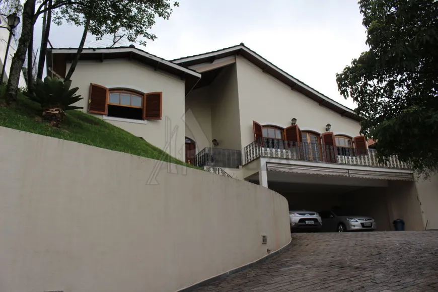 Foto 1 de Casa com 3 Quartos à venda, 400m² em Vila Irmãos Arnoni, São Paulo
