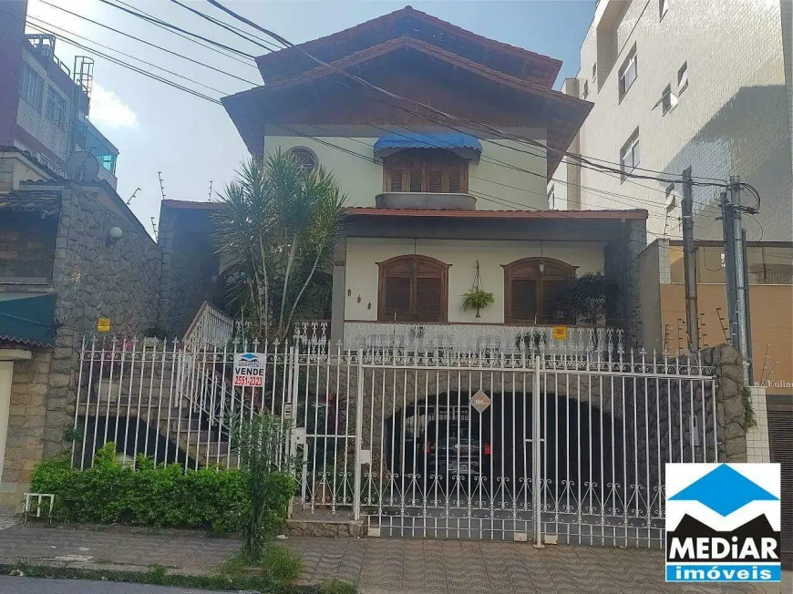 Foto 1 de Casa com 6 Quartos à venda, 400m² em Colégio Batista, Belo Horizonte