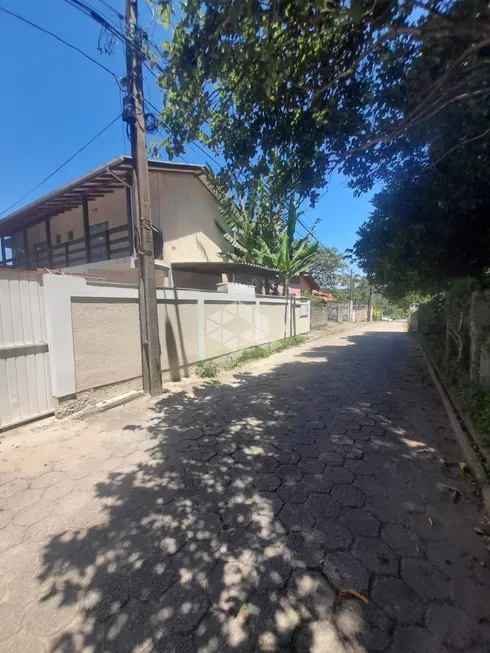 Foto 1 de Prédio Residencial com 8 Quartos à venda, 300m² em Rio Tavares, Florianópolis