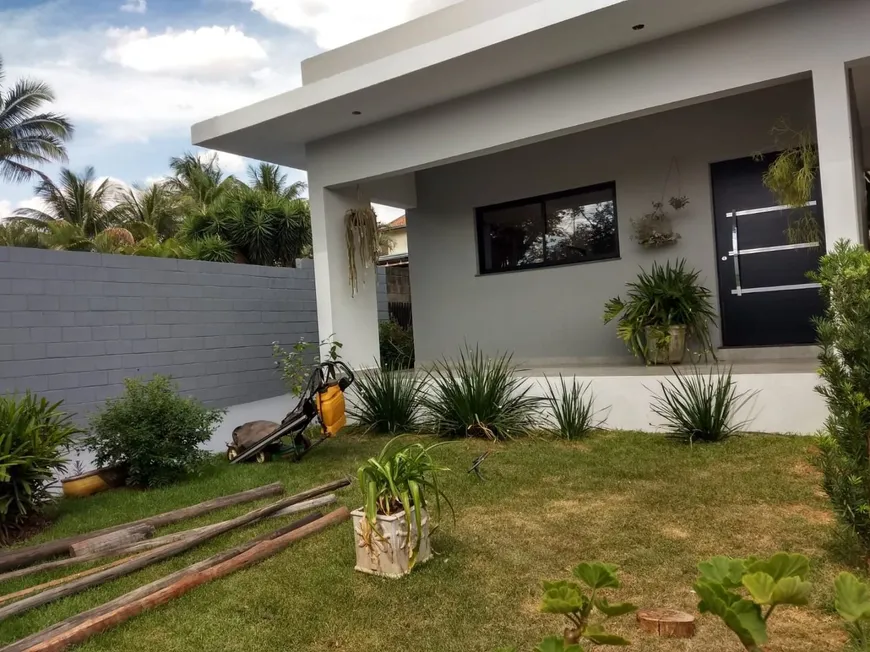 Foto 1 de Fazenda/Sítio com 3 Quartos à venda, 180m² em Sao Luiz, Paulínia