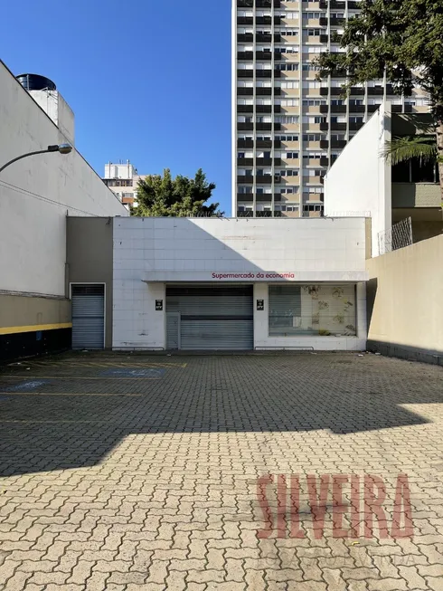 Foto 1 de Prédio Comercial para alugar, 500m² em Auxiliadora, Porto Alegre