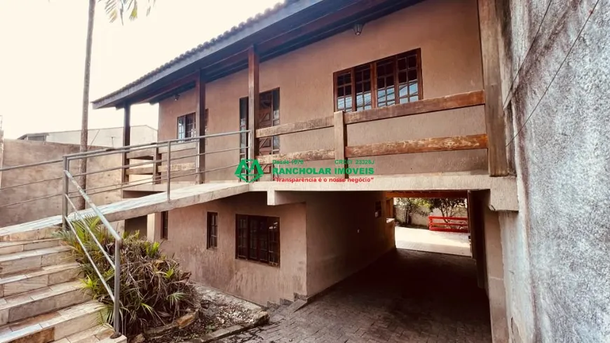 Foto 1 de Casa com 3 Quartos à venda, 250m² em Jardim Rosalina, Cotia