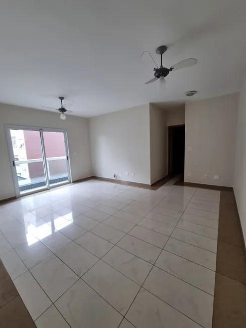 Foto 1 de Apartamento com 3 Quartos à venda, 125m² em Embaré, Santos