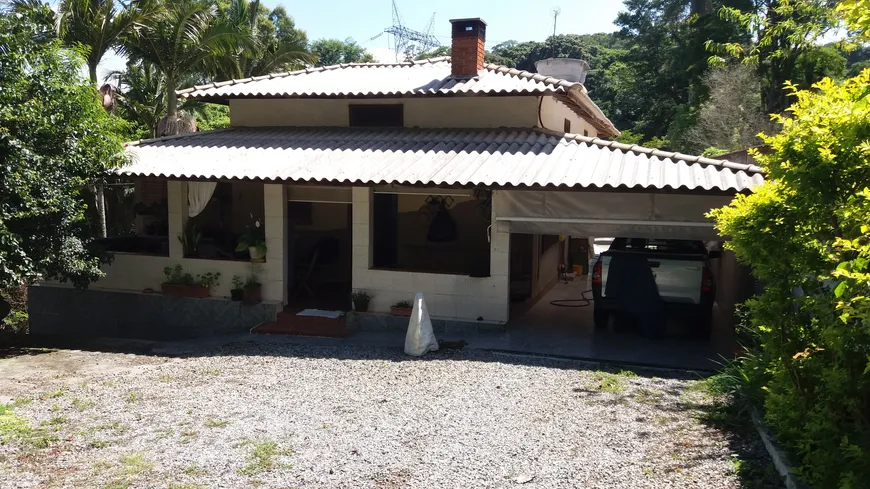 Foto 1 de Fazenda/Sítio com 3 Quartos à venda, 420m² em Jardim Caparelli - Mailasqui, São Roque