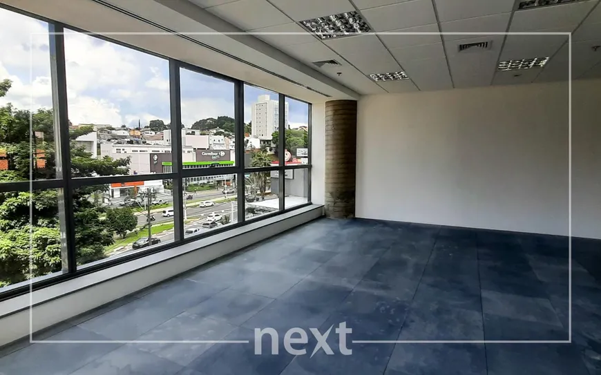 Foto 1 de Sala Comercial com 1 Quarto para alugar, 235m² em Cambuí, Campinas