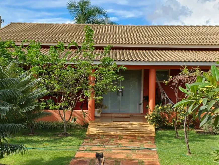 Foto 1 de Casa de Condomínio com 3 Quartos à venda, 250m² em Setor Habitacional Jardim Botânico, Brasília